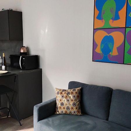 Chez Cathy Et Denis Apartment ลิงโกไซม์ ภายนอก รูปภาพ